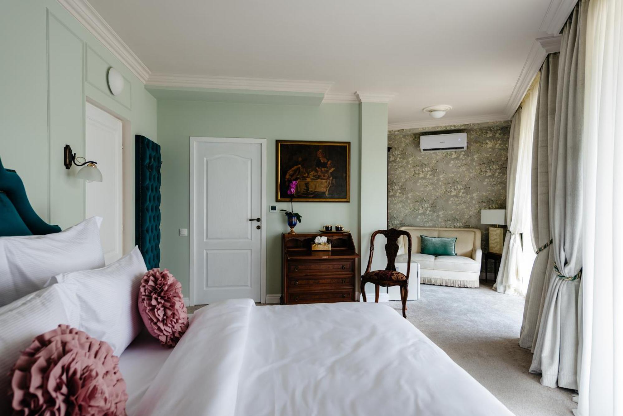 Ateneea Luxury Rooms Cluj-Napoca Exterior photo