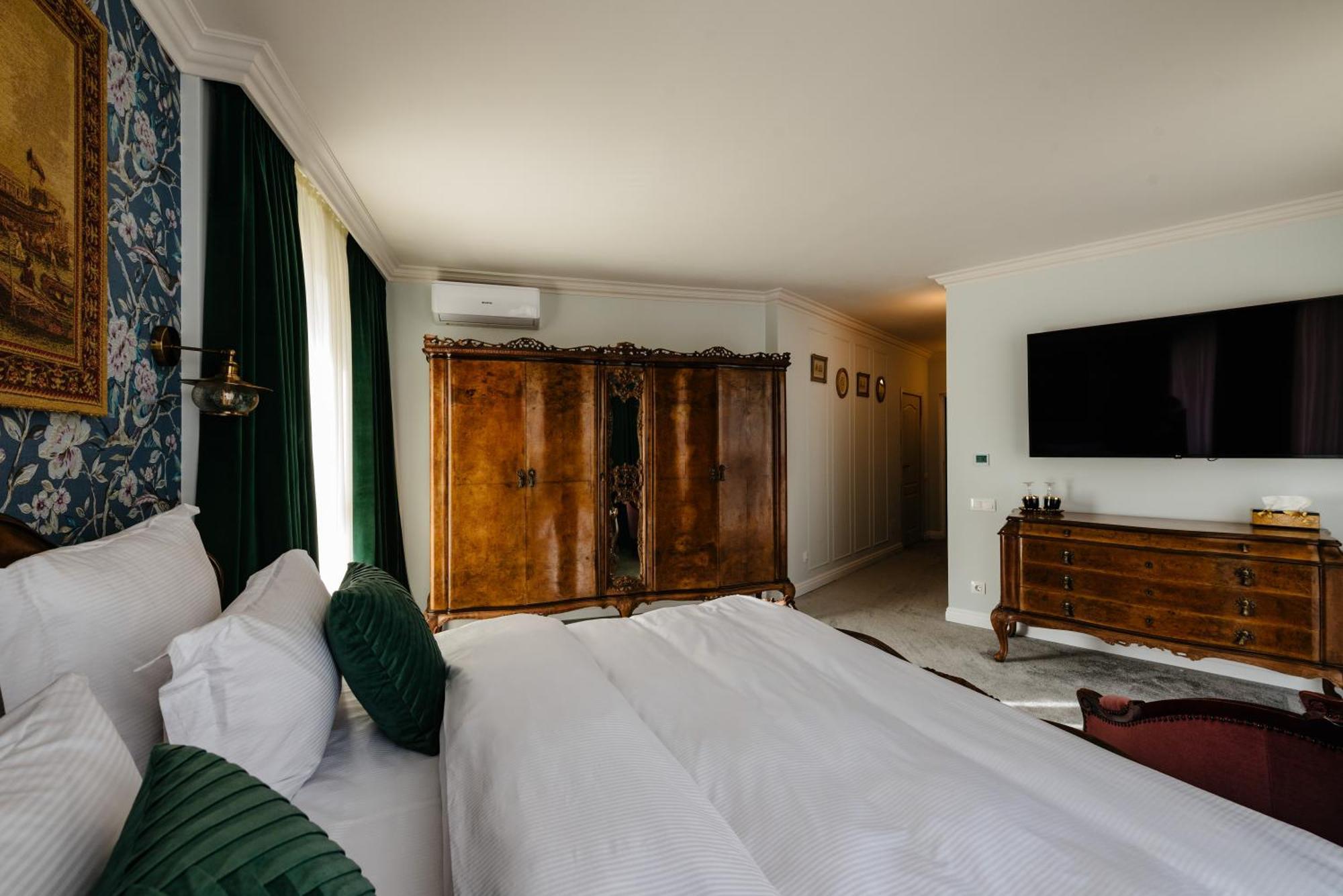 Ateneea Luxury Rooms Cluj-Napoca Exterior photo