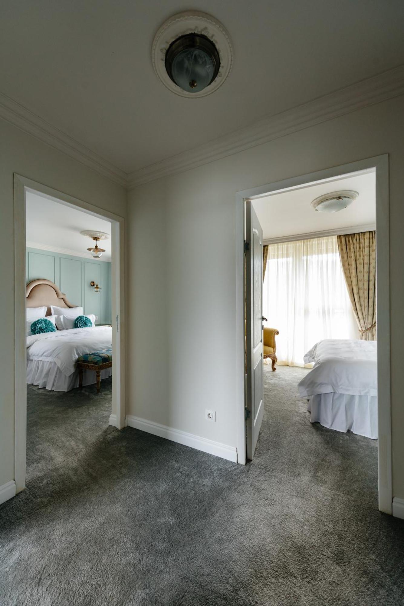 Ateneea Luxury Rooms Cluj-Napoca Exterior photo