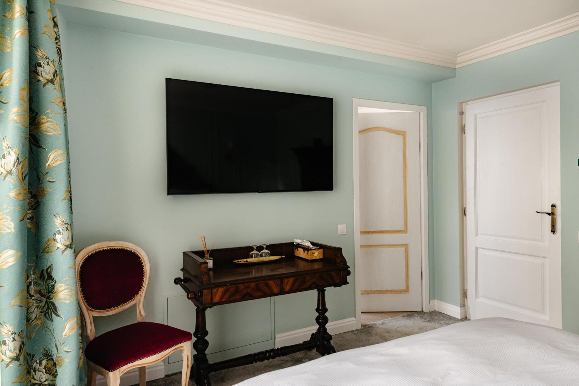 Ateneea Luxury Rooms Cluj-Napoca Exterior photo